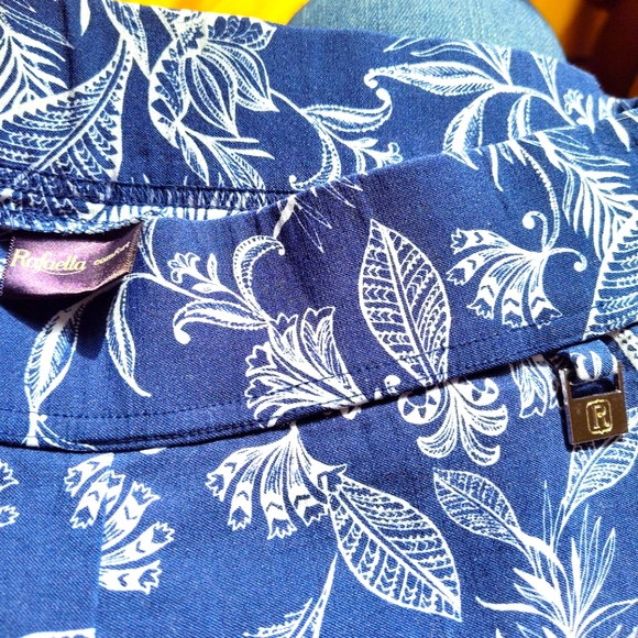 Raphaela Comfort pull-on print capri pants - Picture 3 of 4